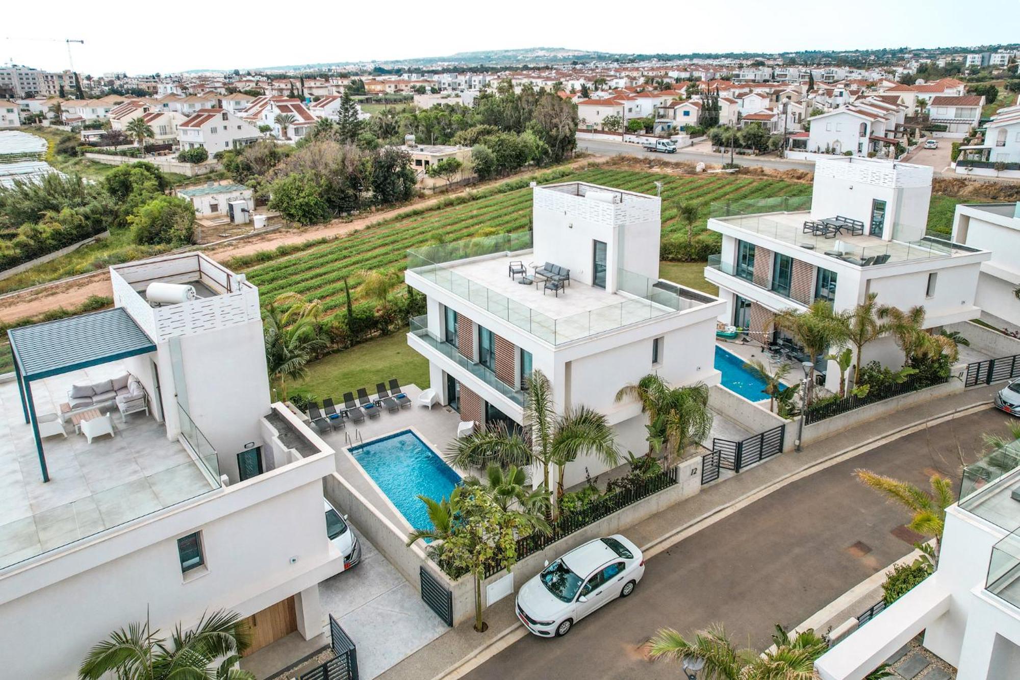 פרוטאראס By The Beach Villa 12 מראה חיצוני תמונה
